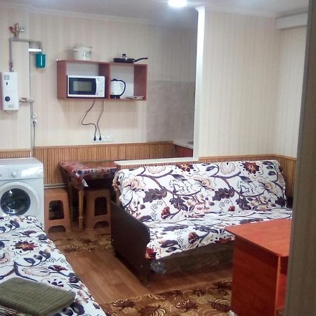 1-Я Слободская, 17А, Угол Проспекта Центрального, 3 Дивана, Wi-Fi, Отдельный Вход. Mykolaïv Extérieur photo