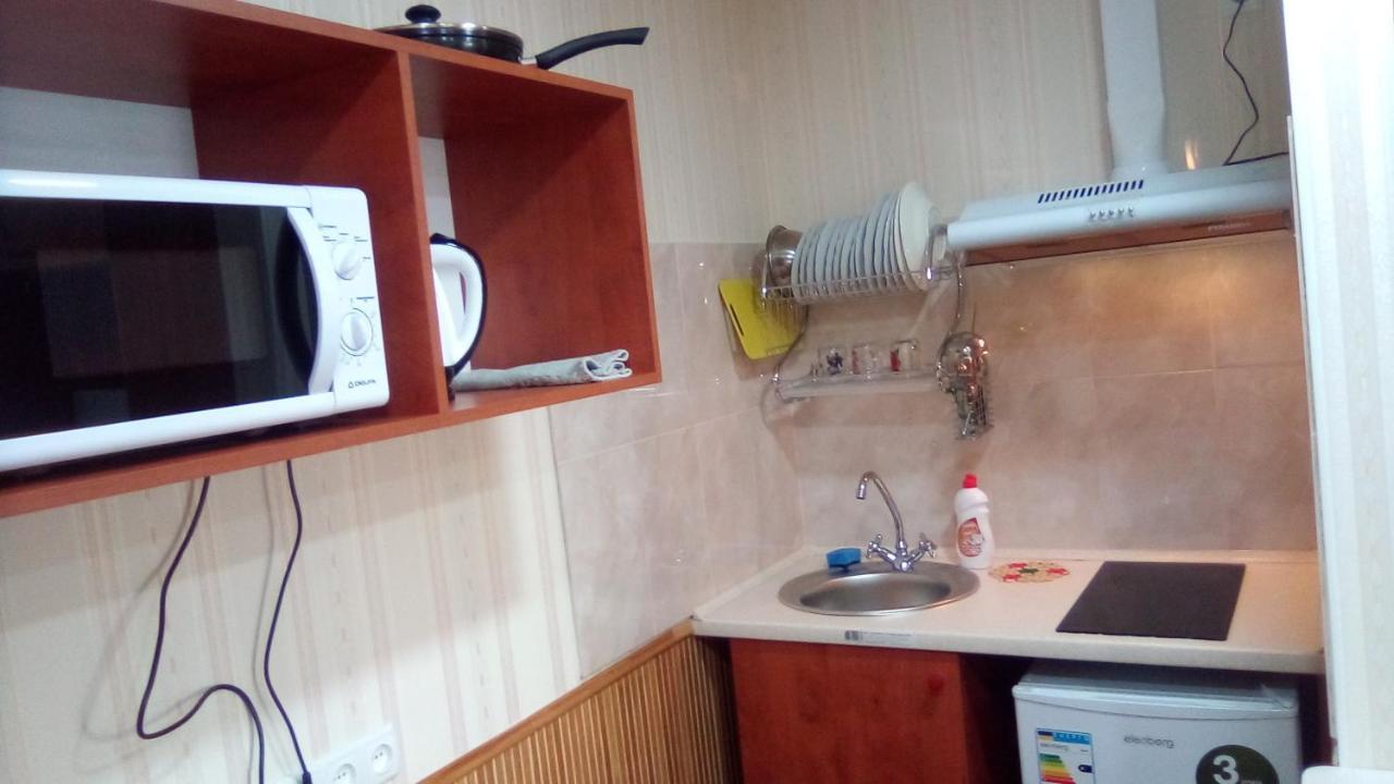 1-Я Слободская, 17А, Угол Проспекта Центрального, 3 Дивана, Wi-Fi, Отдельный Вход. Mykolaïv Extérieur photo