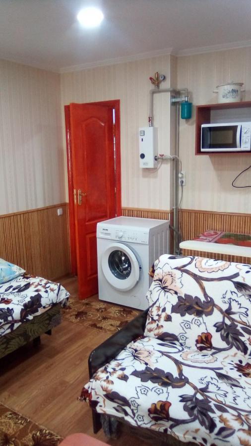 1-Я Слободская, 17А, Угол Проспекта Центрального, 3 Дивана, Wi-Fi, Отдельный Вход. Mykolaïv Extérieur photo